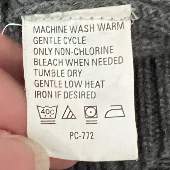 Arrow Crew Neck Sweater - Picture 4 of 4